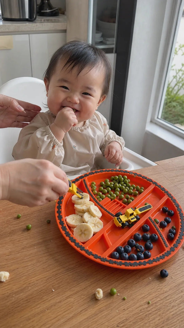 はたらくスプーン Criativae - 食事が遊びになるはたらく車の食器セット