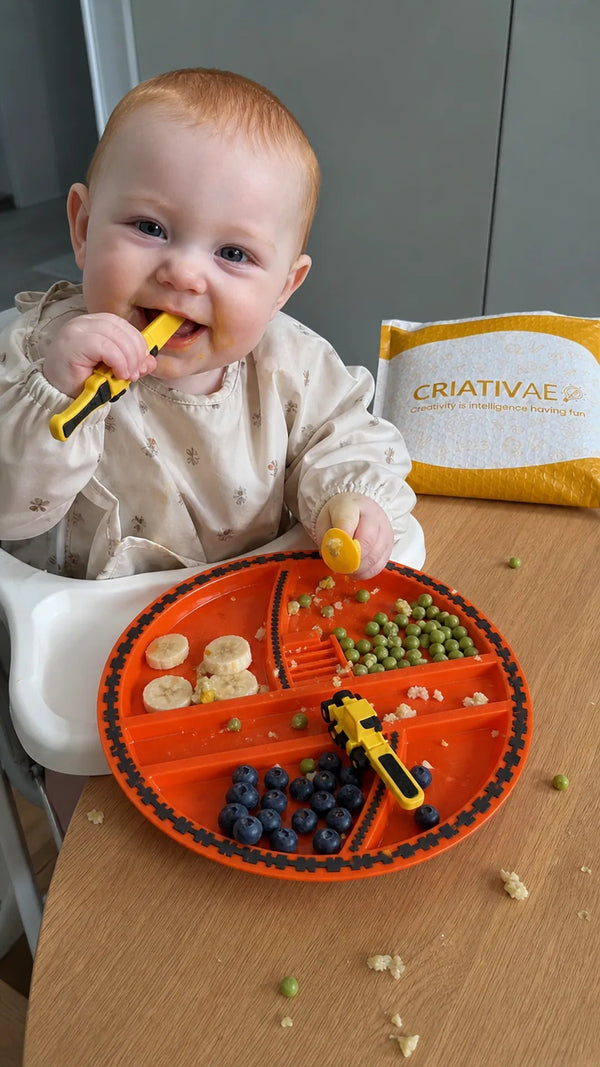 はたらくスプーン Criativae - 食事が遊びになるはたらく車の食器セット